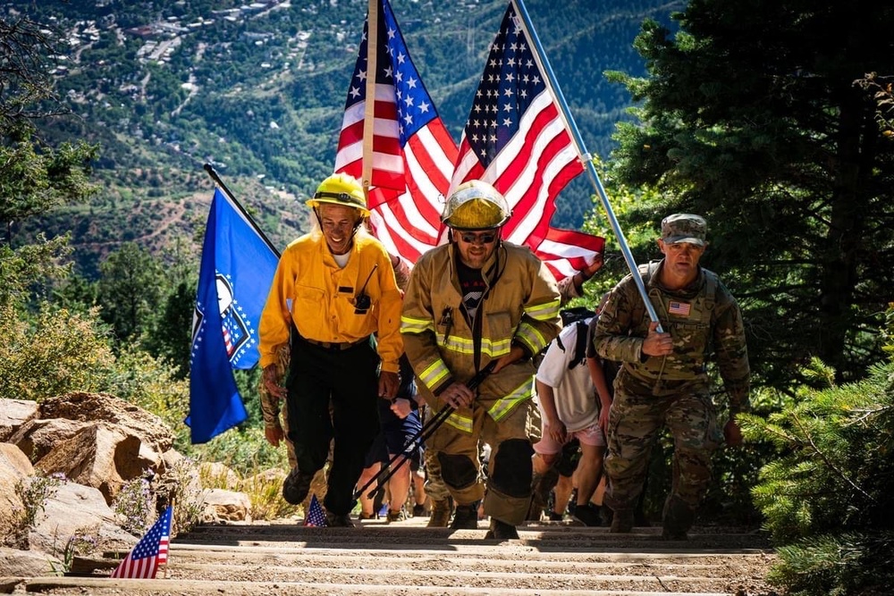 4th SFAB Medical Advisors Honor 9/11 Victims During Manitou Incline Memorial Climb