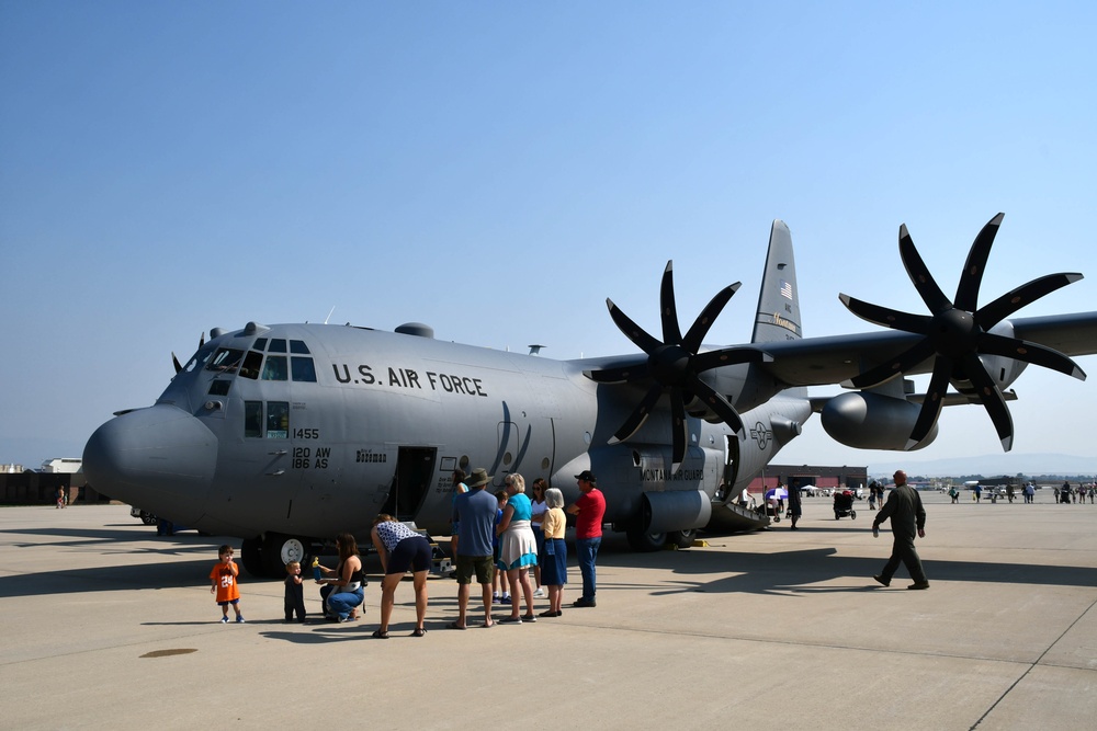 Montana National Guard hosts Aviation Family Day