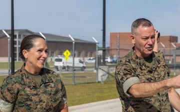 Lt. Gen. Bobbi Shea visits 2nd Marine Aircraft Wing