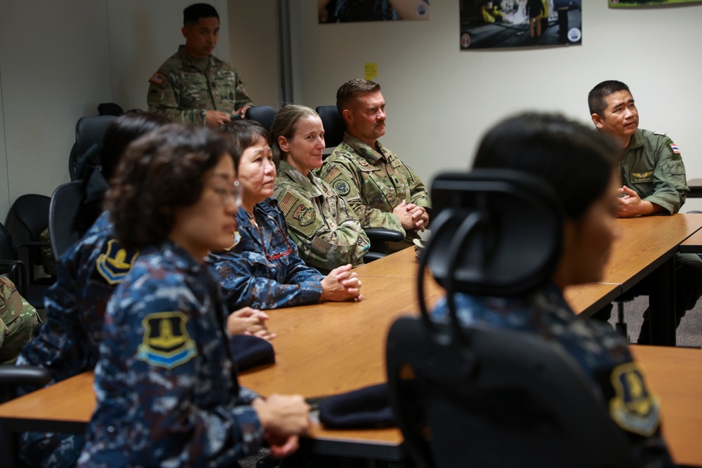 Woman-to-Woman: Washington Air National Guard hosts historic leadership engagement with female Royal Thai Air Force officers