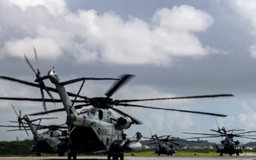 HMH-361 departs for exercise Fuji Viper