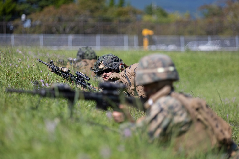 Marines train aviation ground support operations at Camp Fuji