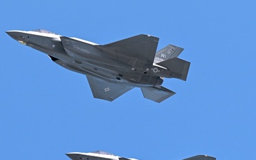 Wisconsin F-35s participate in 2023 EAA AirVenture