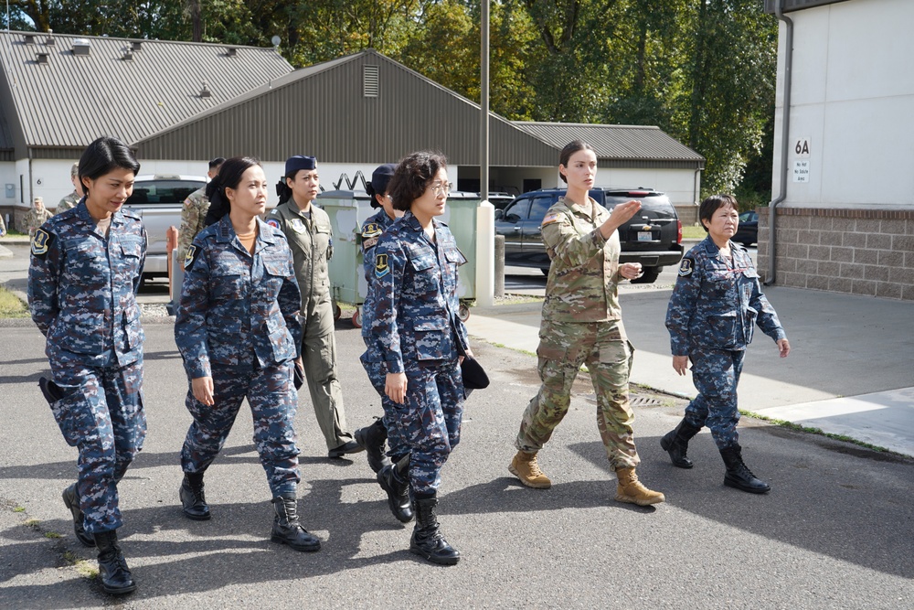 Washington Air National Guard hosts historic leadership engagement for female Royal Thai Air Force officers