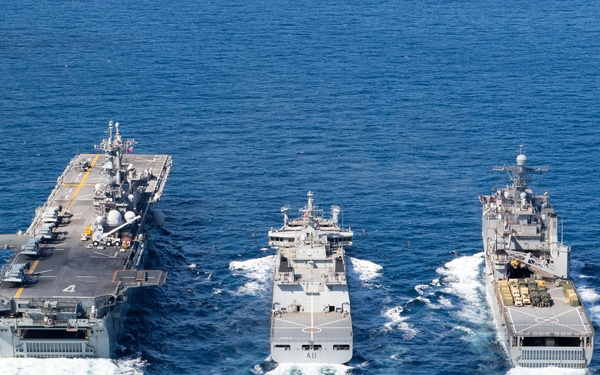 SY 24 | UNREP with HMNZS Aotearoa (A 11)