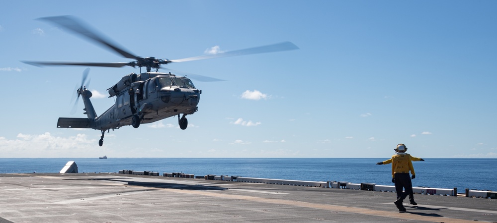 USS America (LHA 6) Conducts Aircraft Firefighting Training