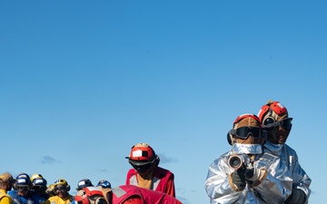 USS America (LHA 6) Conducts Aircraft Firefighting Training