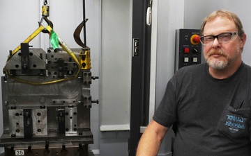 Machinist marks 40 years at cannon factory