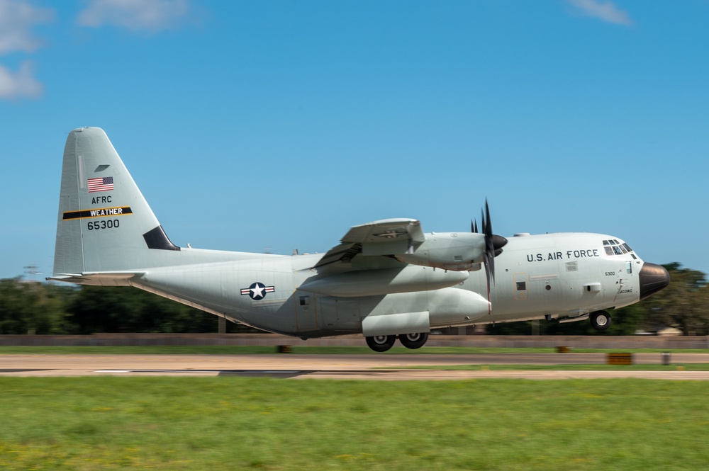 Hurricane Hunters return after flying Francine