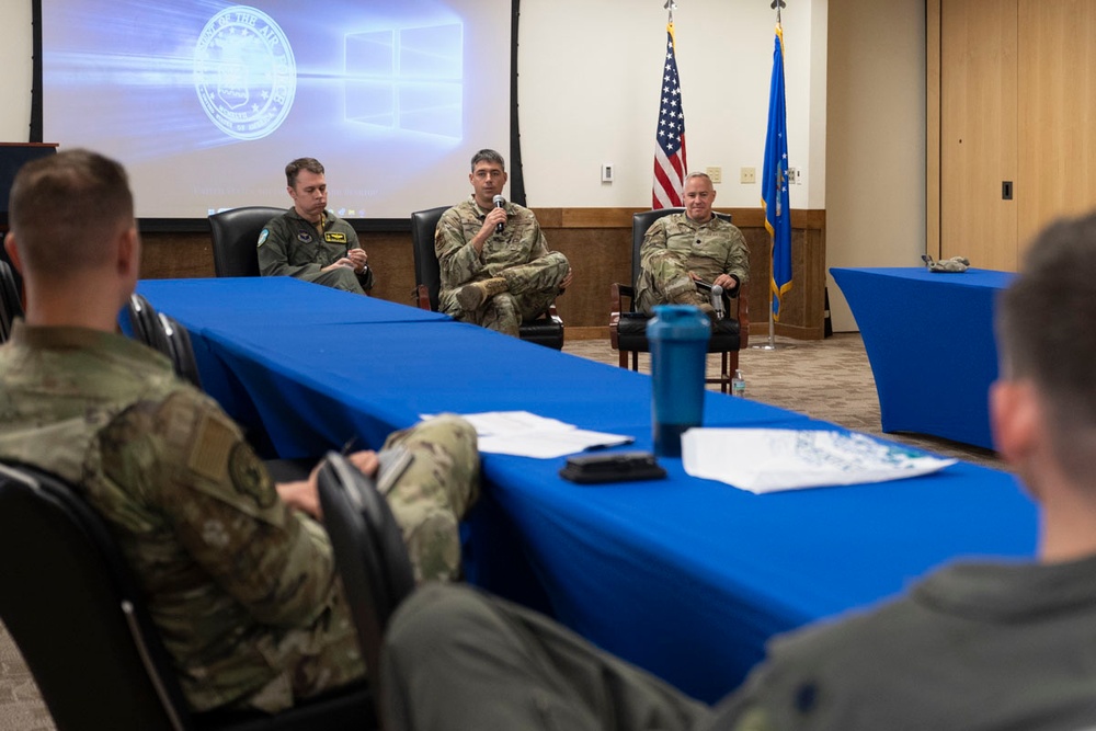 Holloman launches squadron commander’s course