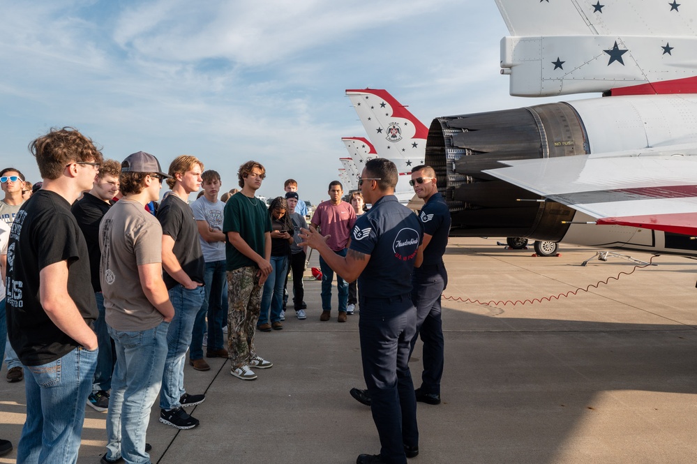 Students get to &quot;pet a jet&quot; with the U.S. Air Force Thunderbirds