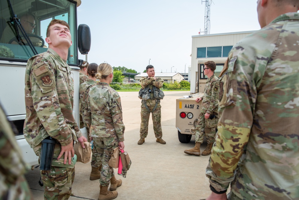 Junior Enlisted Orientation Program Cultivates Camaraderie among Airmen