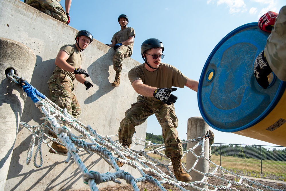 Junior Enlisted Orientation Program Cultivates Camaraderie among Airmen