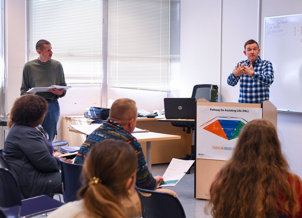 Navy Chaplains lead suicide prevention workshops at Camp Lejeune