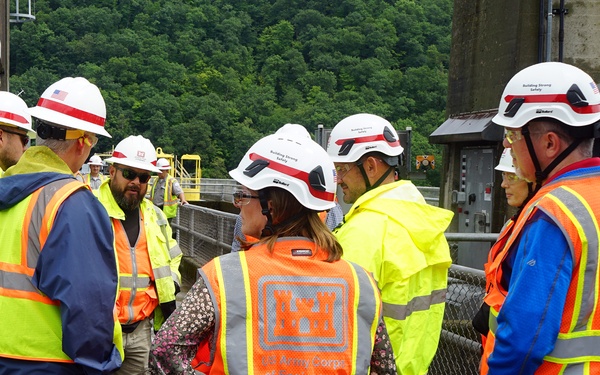 Leadership Development Program visits Bluestone Dam