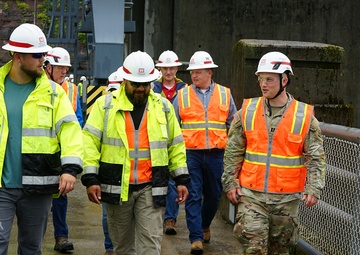 Leadership Development Program visits Bluestone Dam