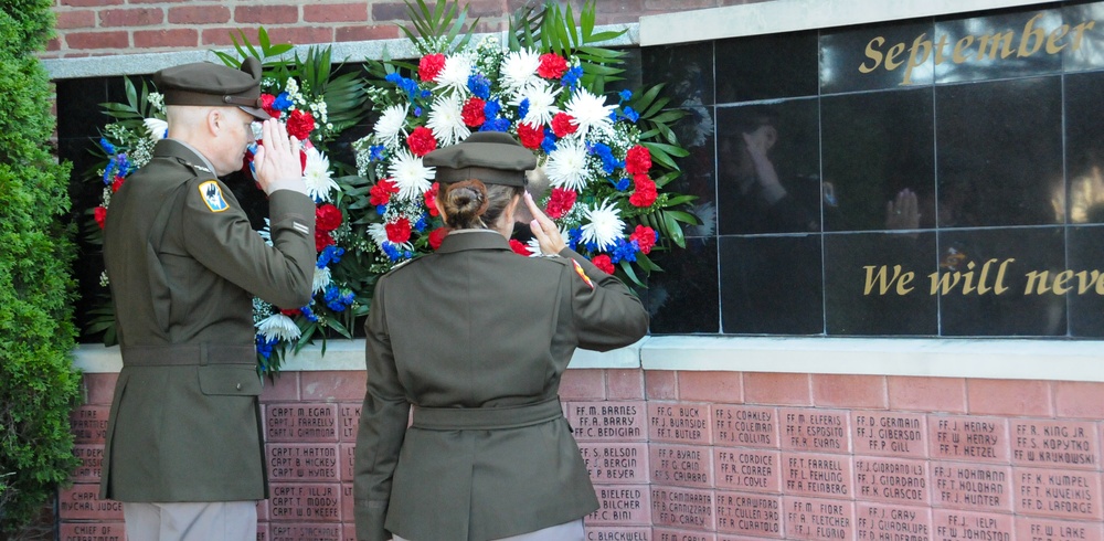 Fort Totten 9/11 ceremony pays tribute to fallen Soldiers, first responders