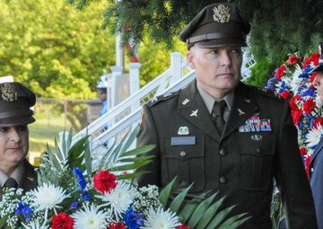 Fort Totten 9/11 ceremony pays tribute to fallen Soldiers, first responders