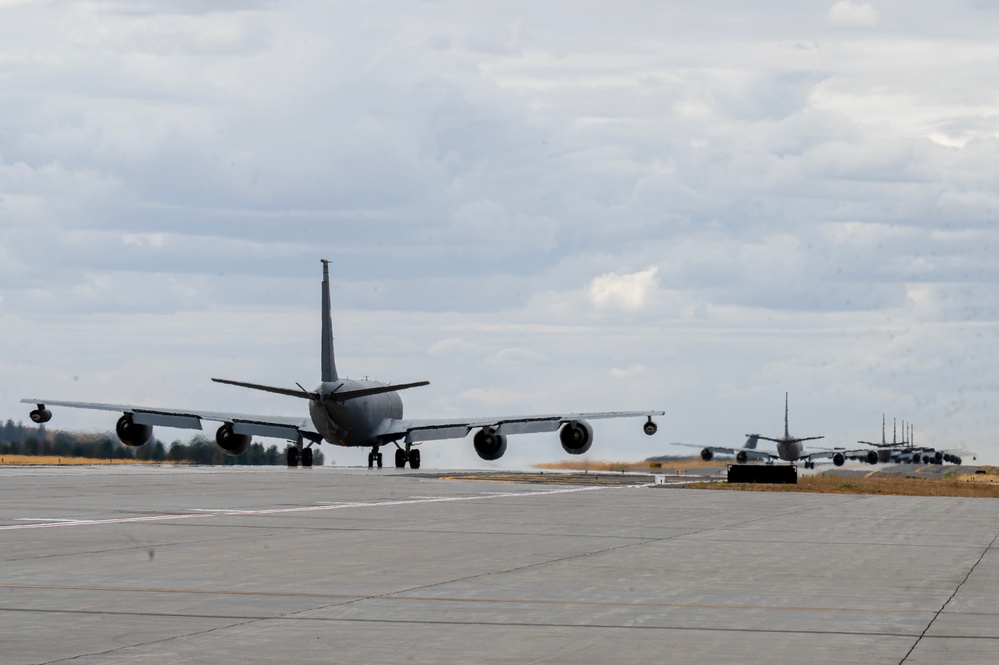 92nd Air Refueling Wing completes Titan Fury 24-7, validating rapid global mobility capabilities