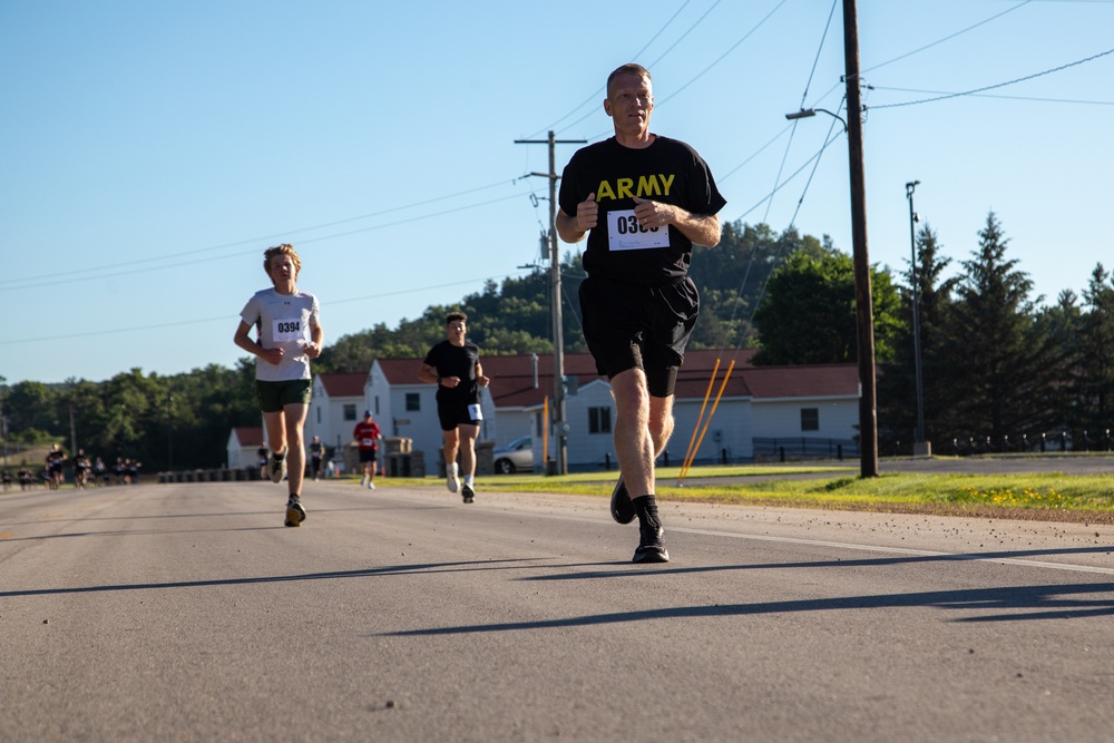 Soldier Participates in Army Birthday Run