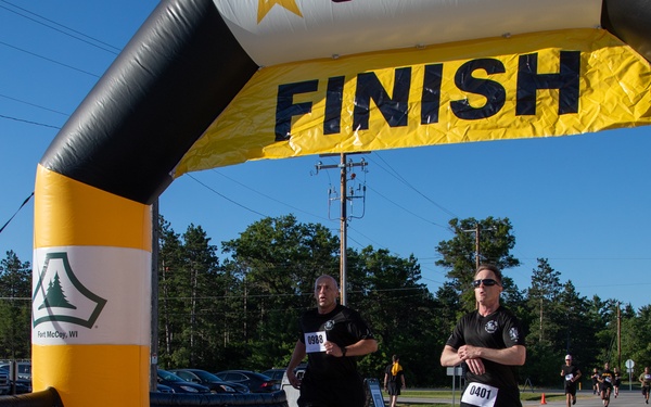 Soldiers Cross Finish Line at Army Birthday Run