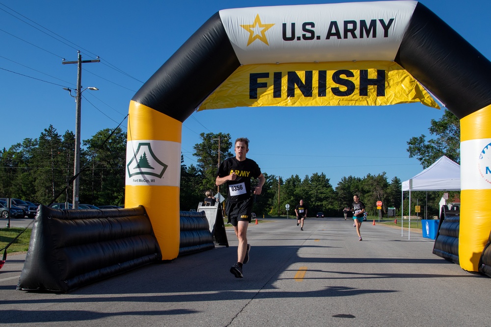 Soldier Crosses Finish Line at Army Birthday Run