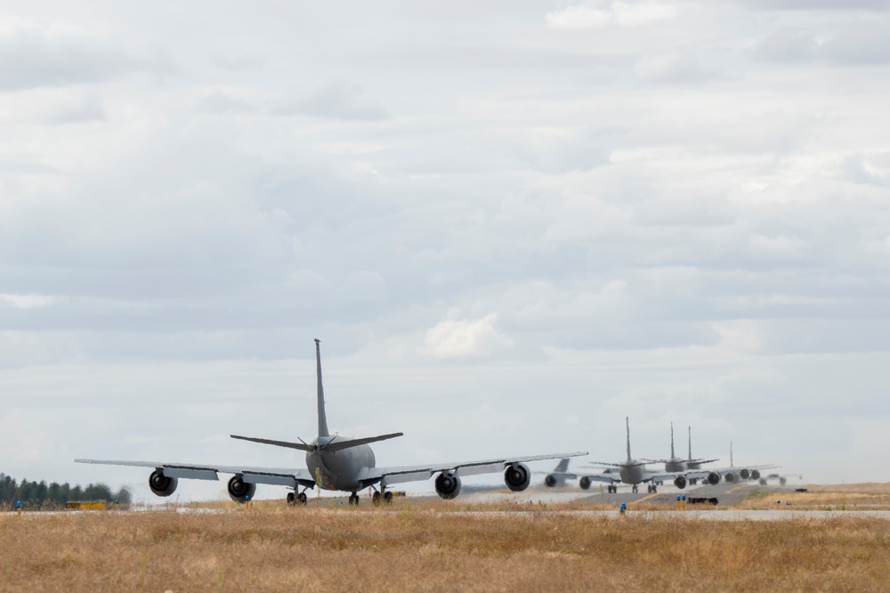 92nd Air Refueling Wing completes Titan Fury 24-7, validating rapid global mobility capabilities