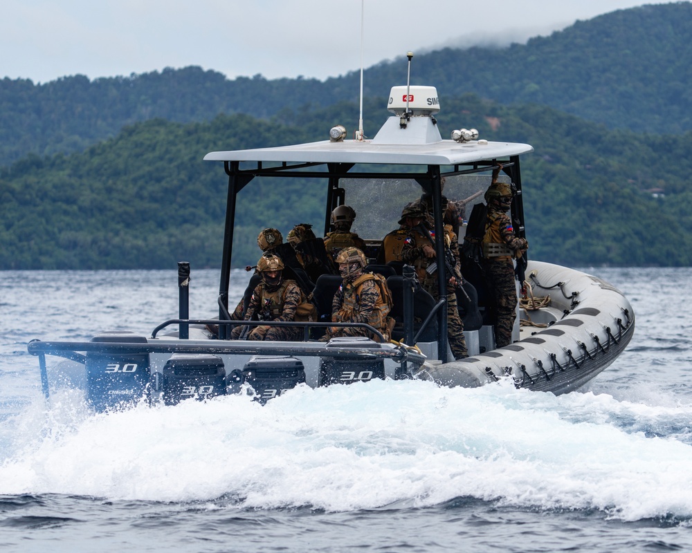 Tempest Wind 24 | Philippines, U.S. maritime interdiction operation training