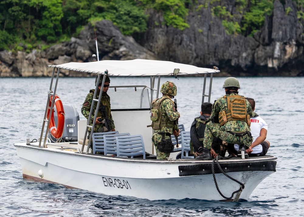 Tempest Wind 24 | Philippines, U.S. maritime interdiction operation training