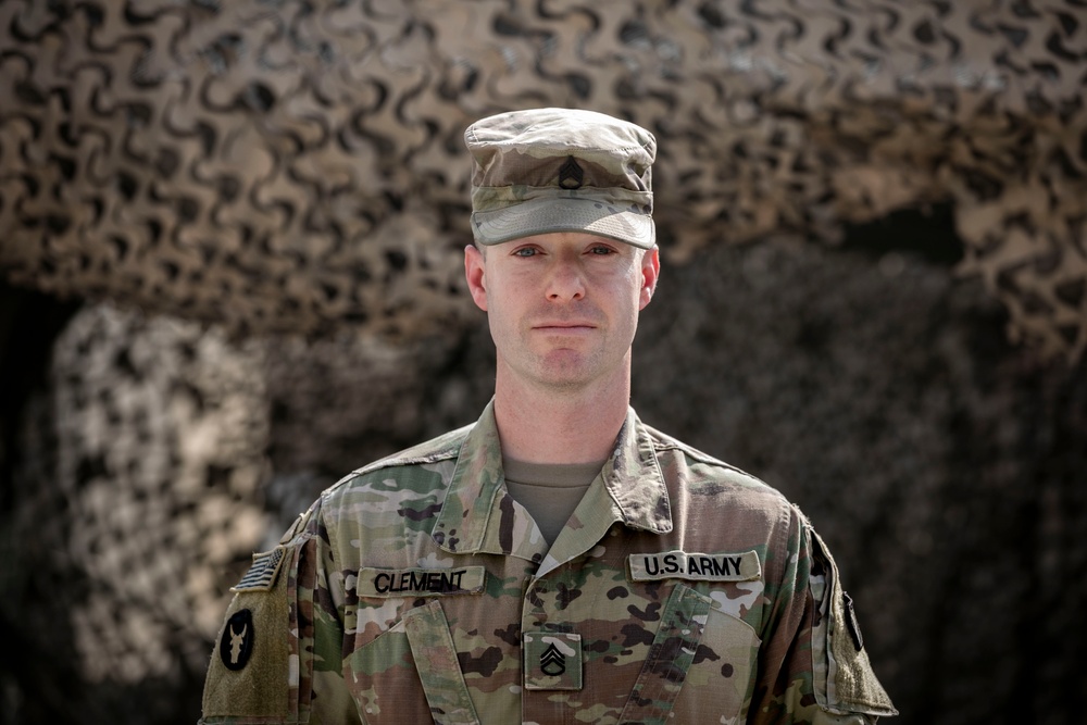 HHBN, 34ID recongizes Soldier and NCO of the Month - August