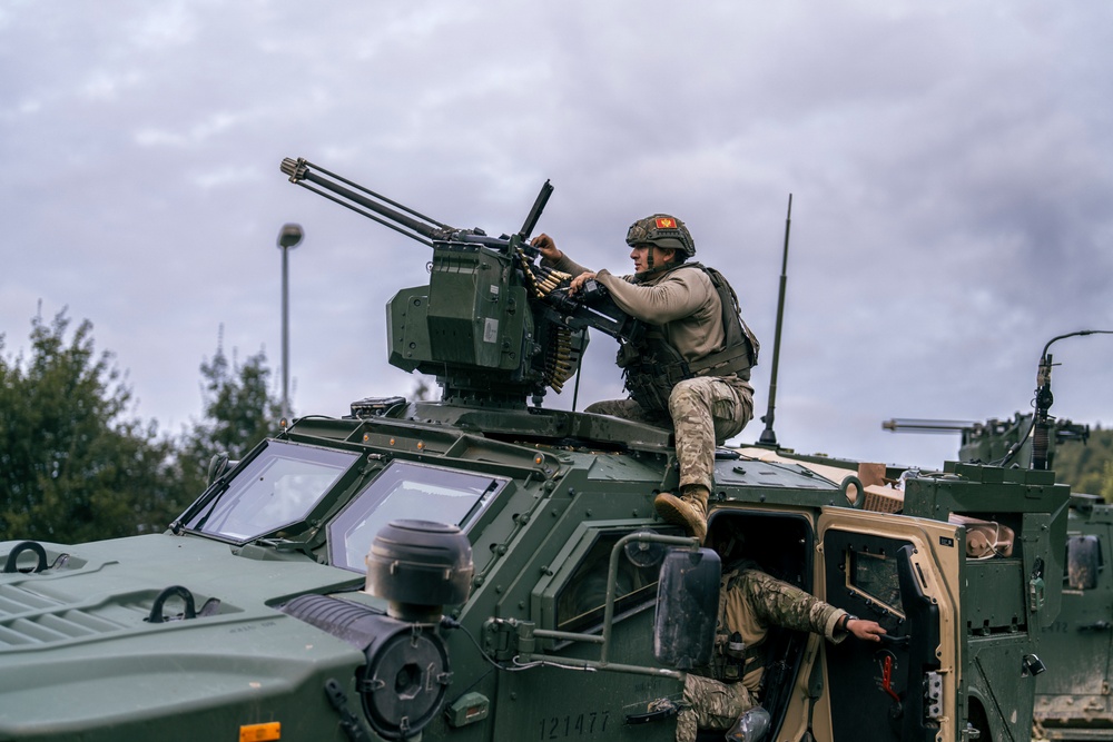 Sky Soldiers Attack Opposing Forces During Saber Junction 24