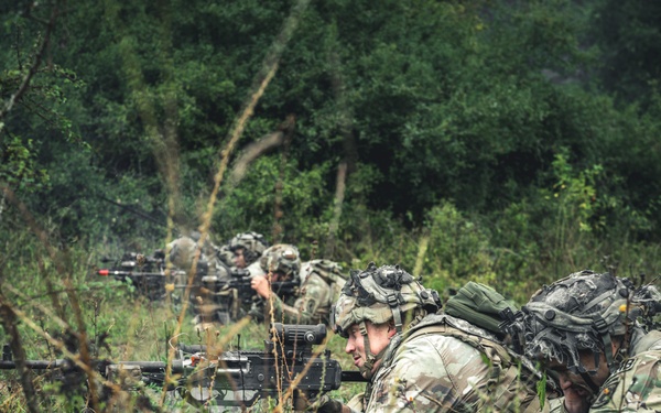 Sky Soldiers Attack Opposing Forces During Saber Junction 24