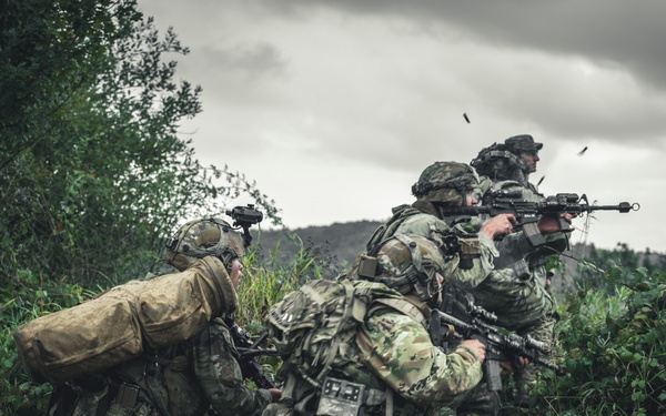 Sky Soldiers Attack Opposing Forces During Saber Junction 24