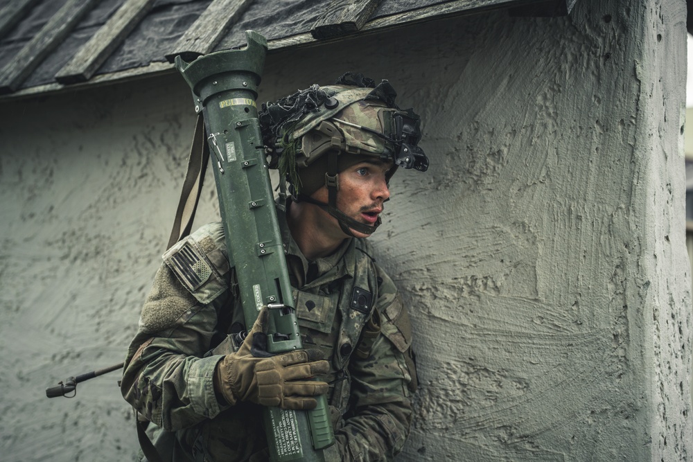 Sky Soldiers Attack Opposing Forces During Saber Junction 24