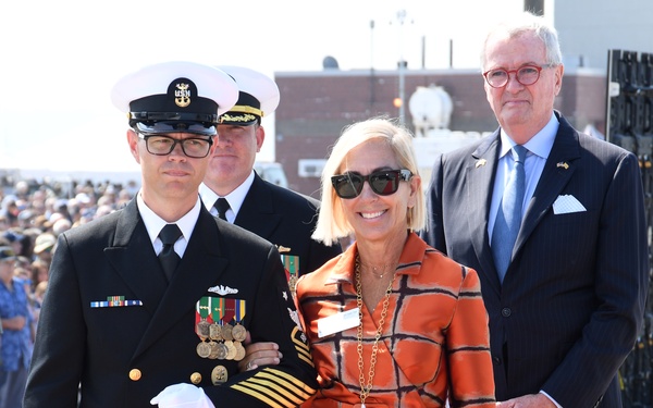 Navy commissions USS New Jersey (SSN 796)