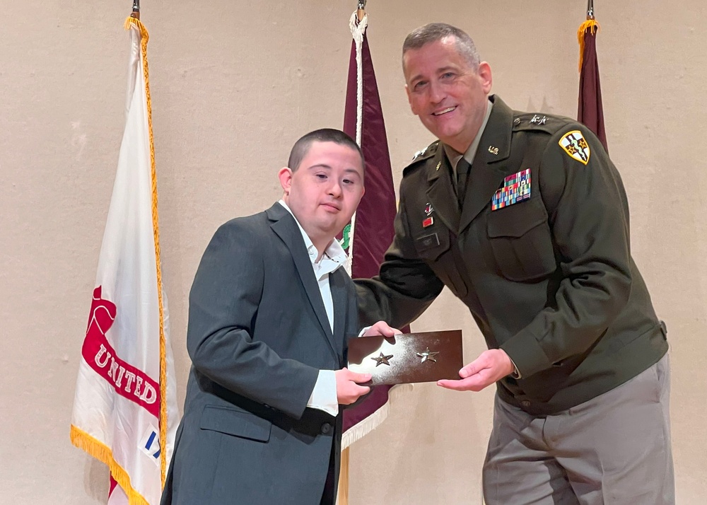 AR-MEDCOM CG pins second star at Texas ceremony