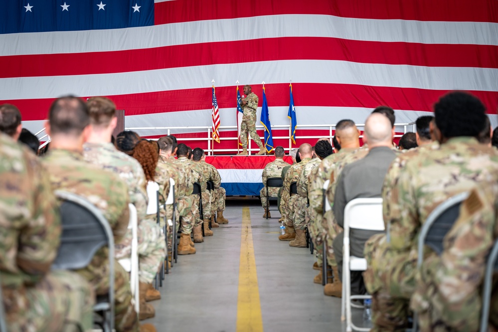 Photo of Georgia Air National Guard leadership holding all call for 116th Air Control Wing Airmen