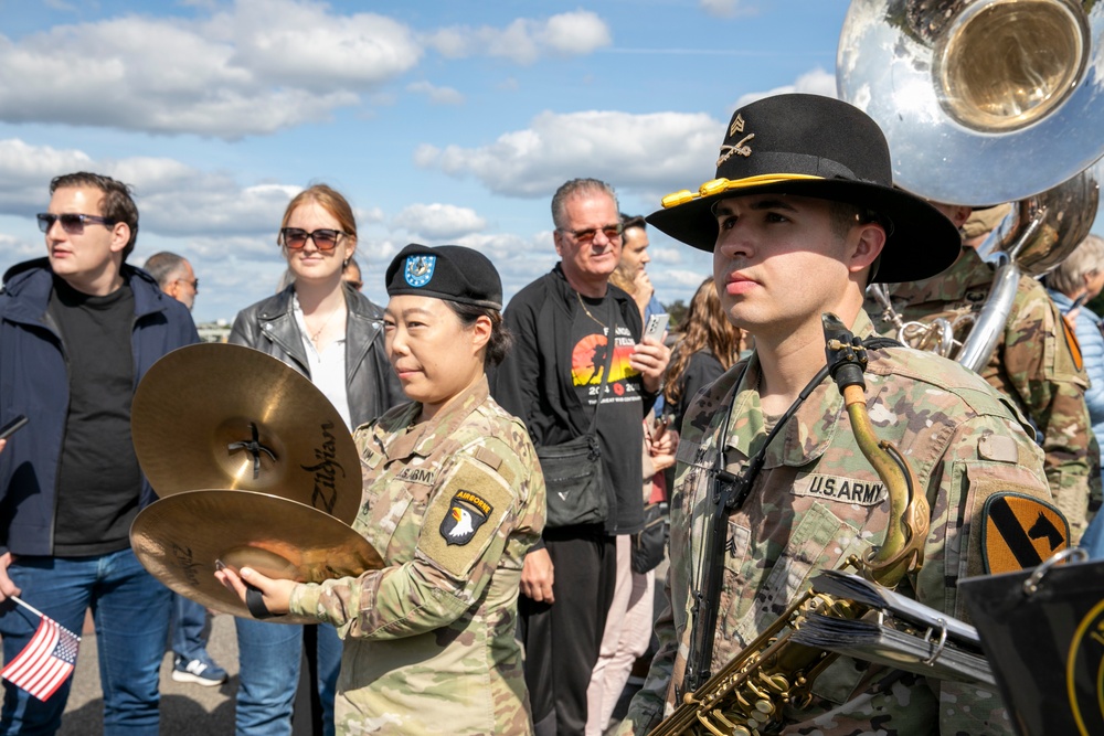 Maastricht Parade: US Army Band marks 80th anniversary of Operation Market Garden