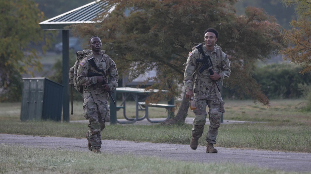 Soldiers Compete in DC Army National Guard Best Warrior Competition