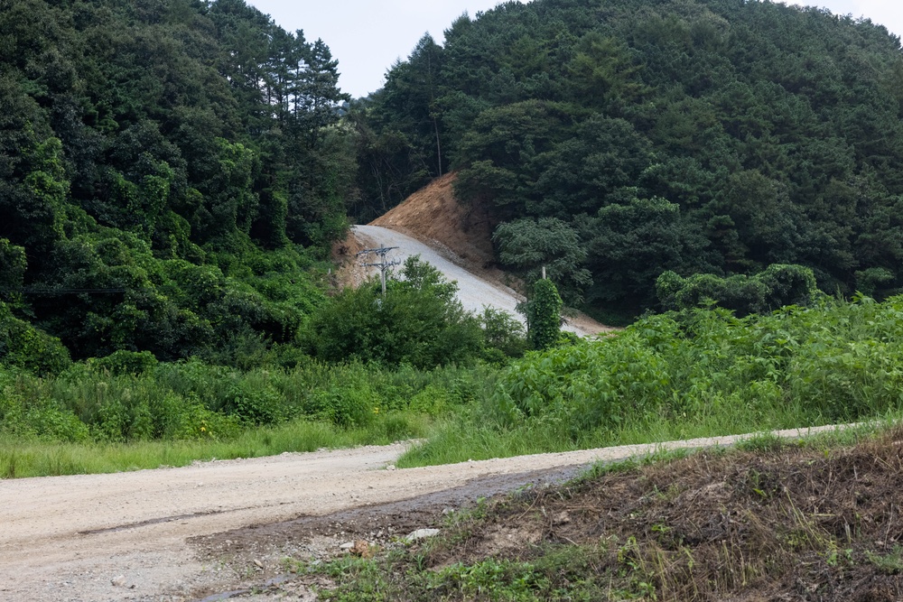 9th ESB Conducts Final Construction of Choctaw Road