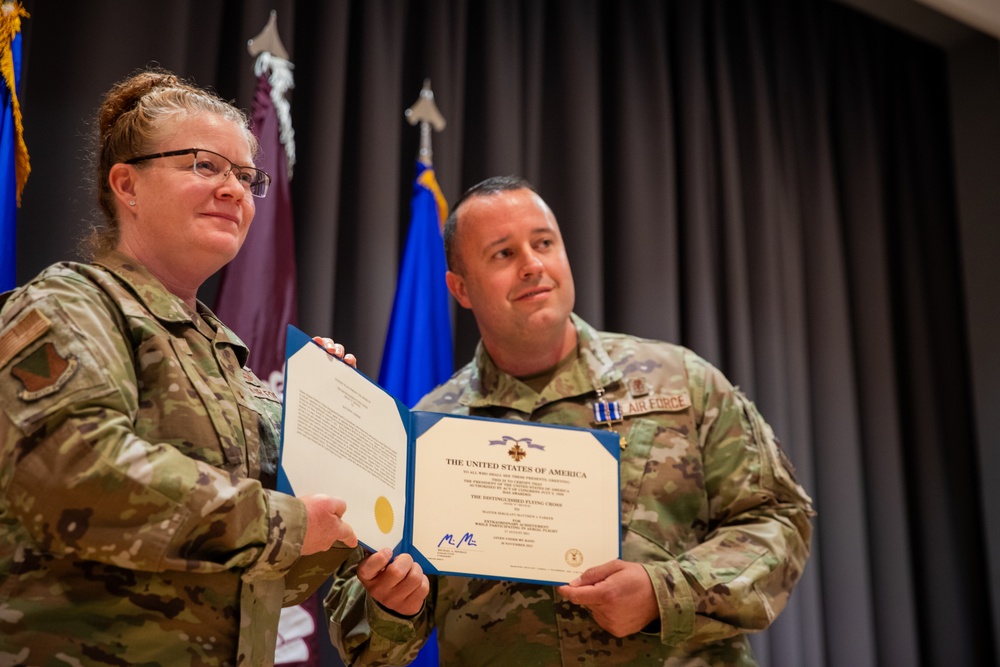 Landstuhl Regional Medical Center airman receives prestigious combat award