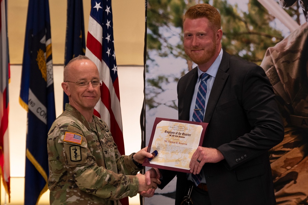 USAMMDA team gathers for command town hall, awards presentation