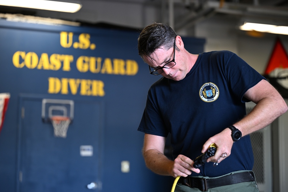 Coast Guard Divers