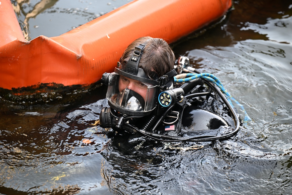 Coast Guard Divers