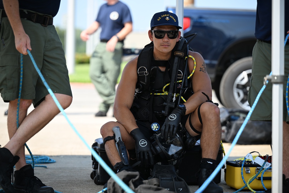 Coast Guard Divers