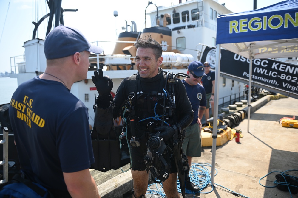 Coast Guard Divers