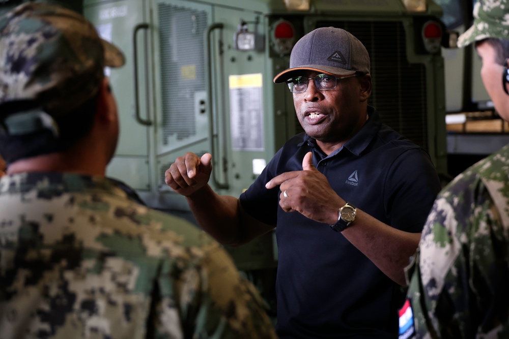 Western Hemisphere Military Partners Tour Prepositioning Programs in Florida