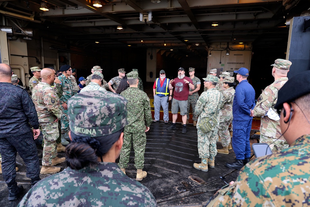 Western Hemisphere Military Partners Tour Prepositioning Programs in Florida