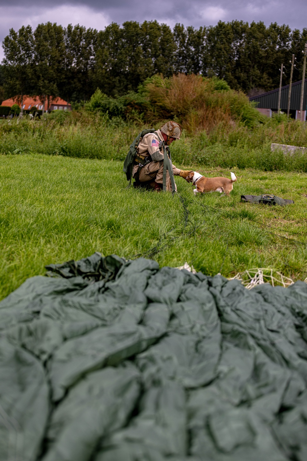 Operation Market Garden 80th Anniversary: Round Canopy Parachuting Team Jump