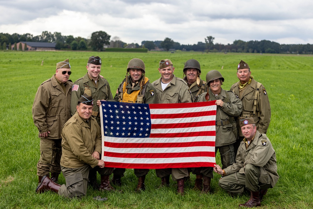 Operation Market Garden 80th Anniversary: Round Canopy Parachuting Team Jump